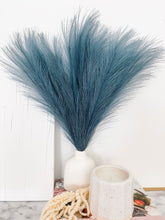 Load image into Gallery viewer, Small Faux Pampas