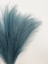Load image into Gallery viewer, Small Faux Pampas