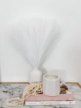 Load image into Gallery viewer, Small Faux Pampas
