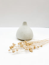 Load image into Gallery viewer, Celine Vase
