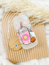 Load image into Gallery viewer, 16 oz. Frosted Cafecito Y Chisme Cup