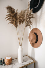 Load image into Gallery viewer, AUGUST