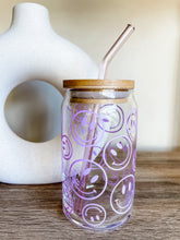 Load image into Gallery viewer, 16 oz Smiley Glass Cup