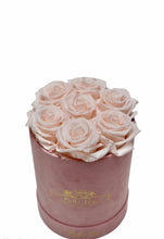 Load image into Gallery viewer, Infinity Signature Round