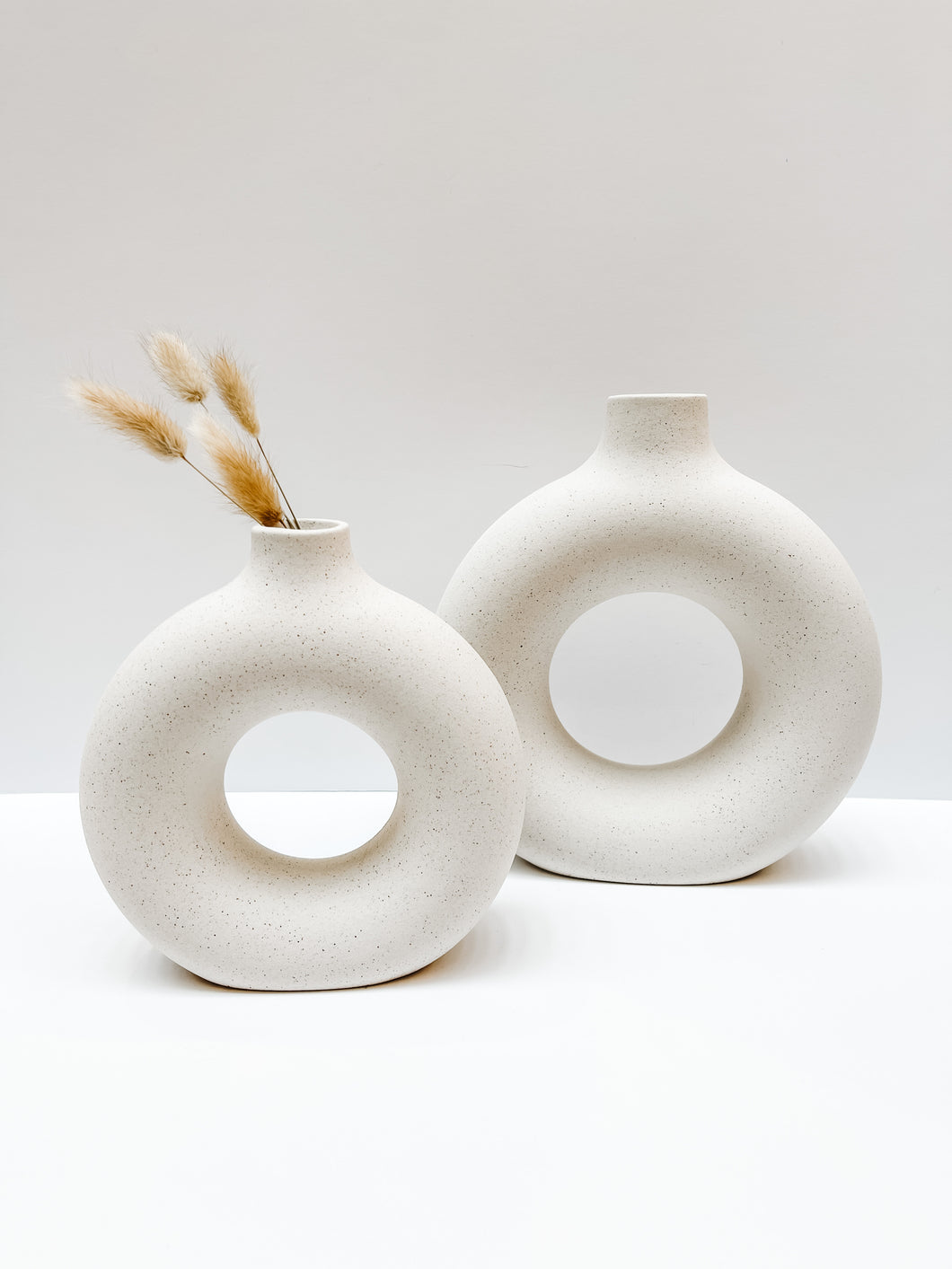 Ceramic Circular Donut Vase