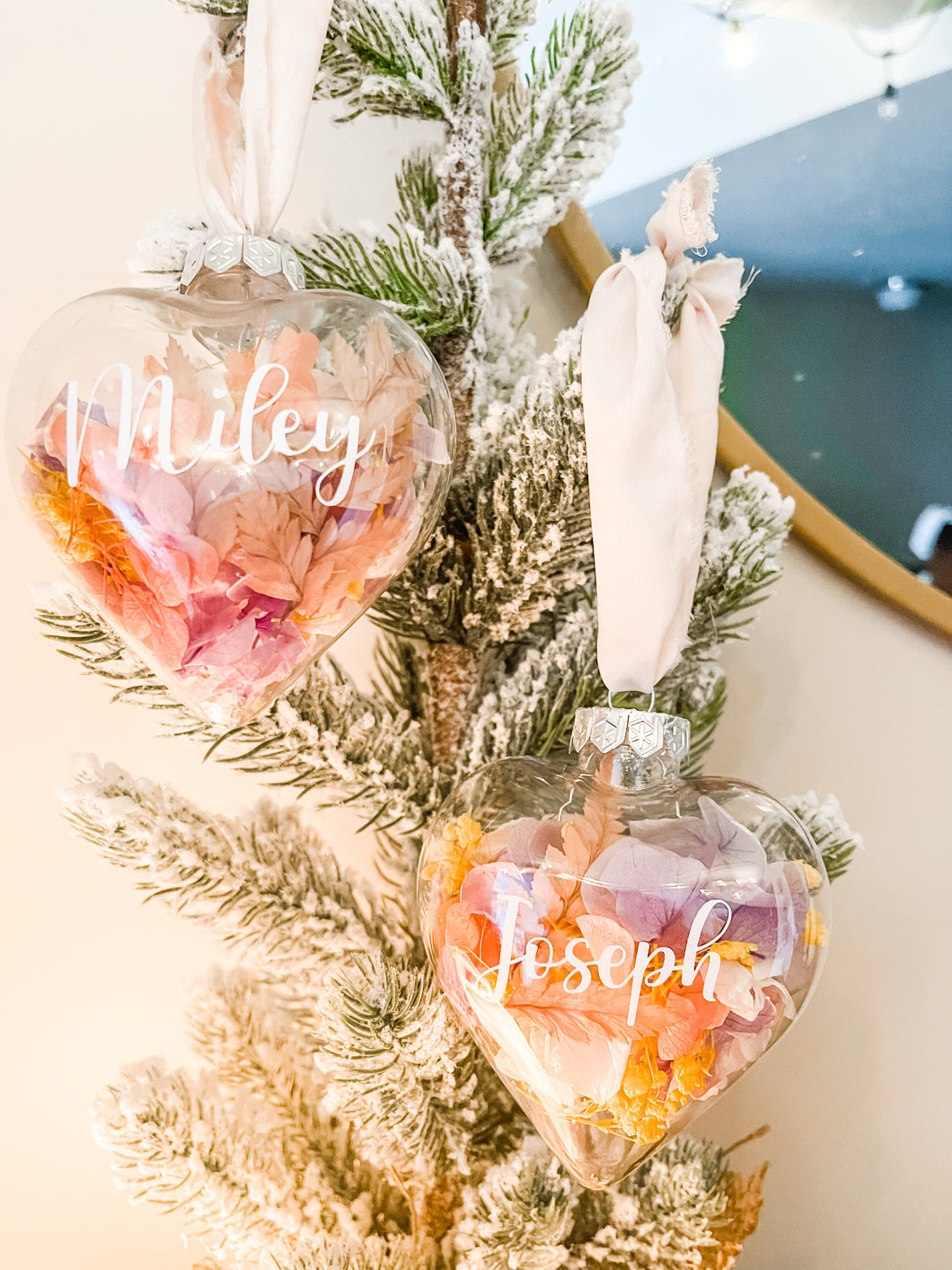 Personalized Names Everlasting Ornaments